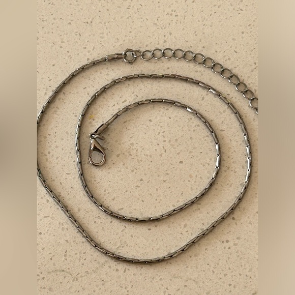 Antique metal chain - Picture 2 of 4